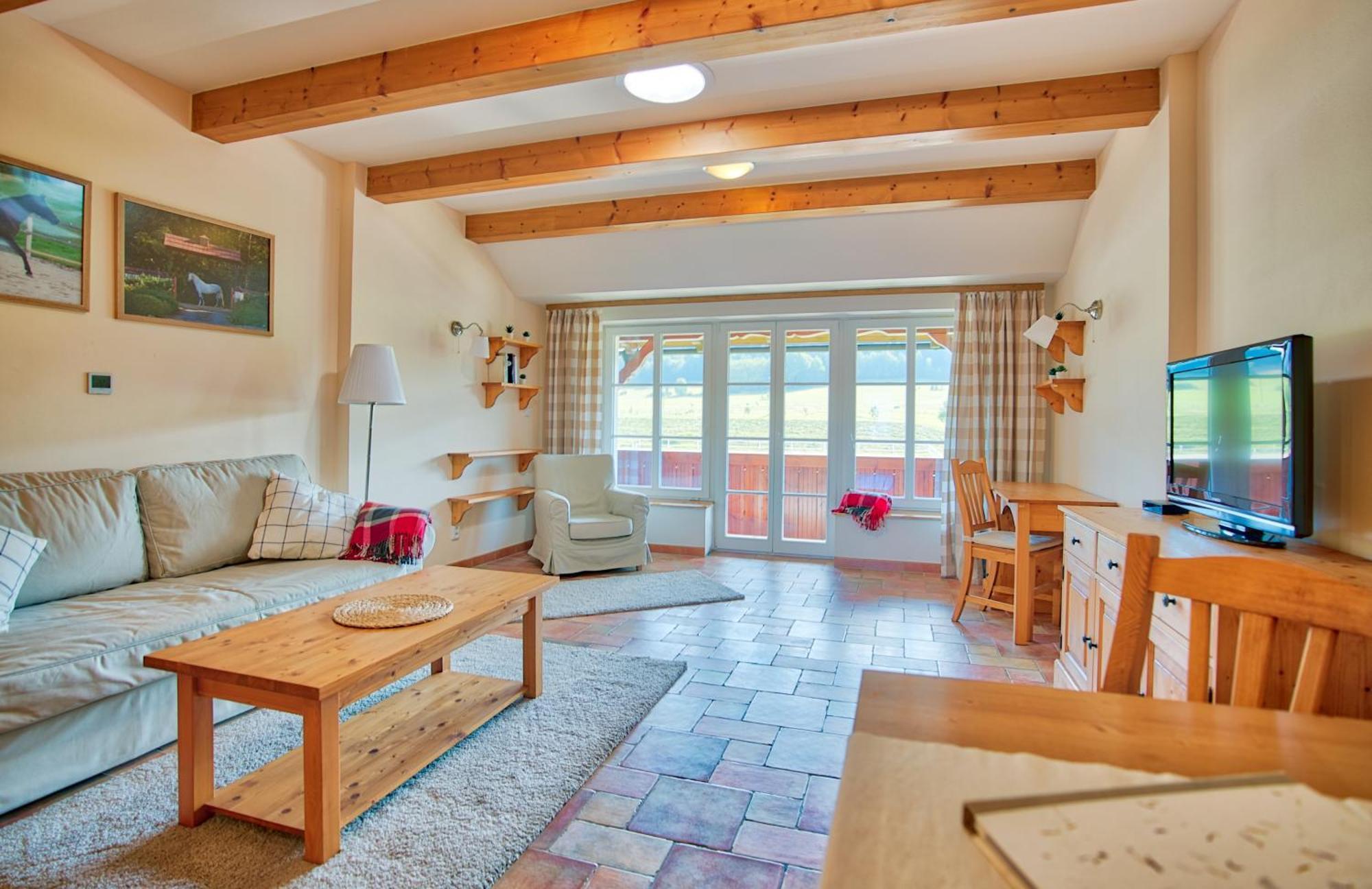 Apartmány Nad Stájemi - Jítravský Dvorec Rynoltice Exterior foto